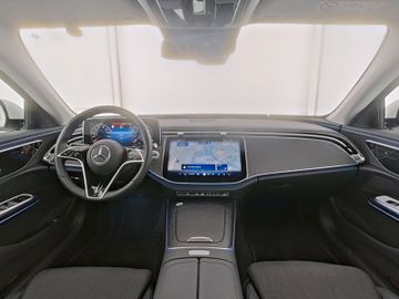 Mercedes E 200 - 7