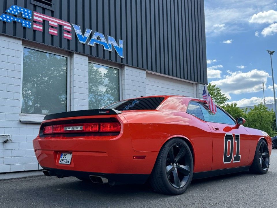 Fahrzeugabbildung Dodge Challenger 6.1 SRT-8 First Edition 85TKM