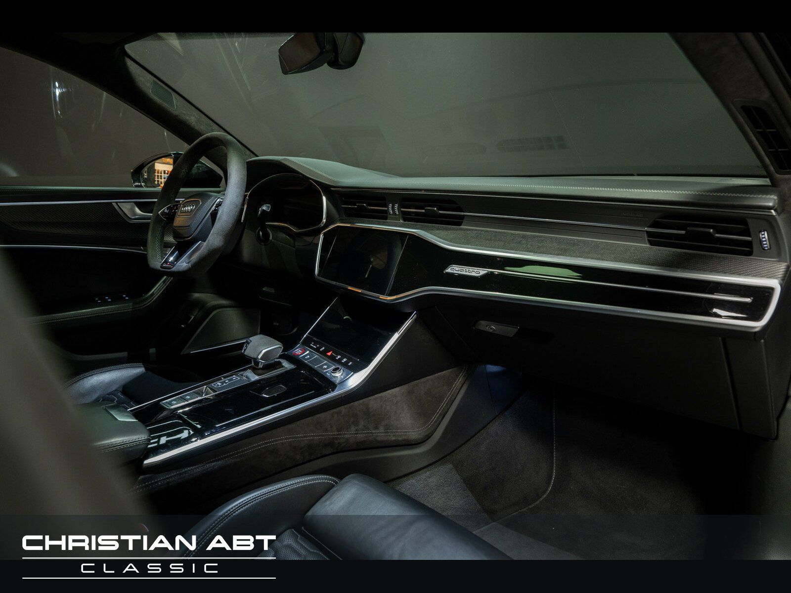 Fahrzeugabbildung Audi RS 6 Avant 4.0 TFSI quattro B&O Keramik Pano