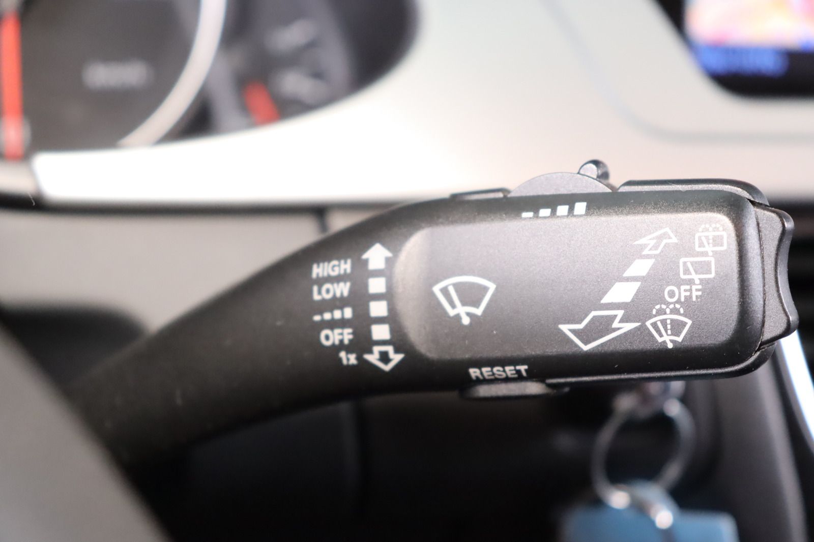 Fahrzeugabbildung Audi A4 1.8 TFSI Ambiente Avant