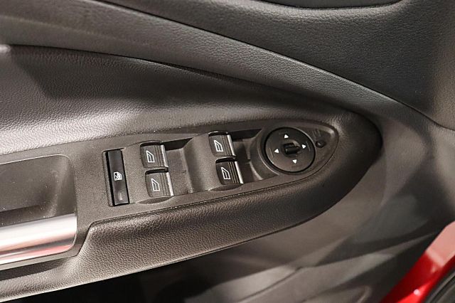 Kuga 1.5 EcoBoost ST-Line AHK SHZ KAMERA Tempoma
