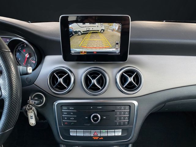 Mercedes-Benz GLA 180