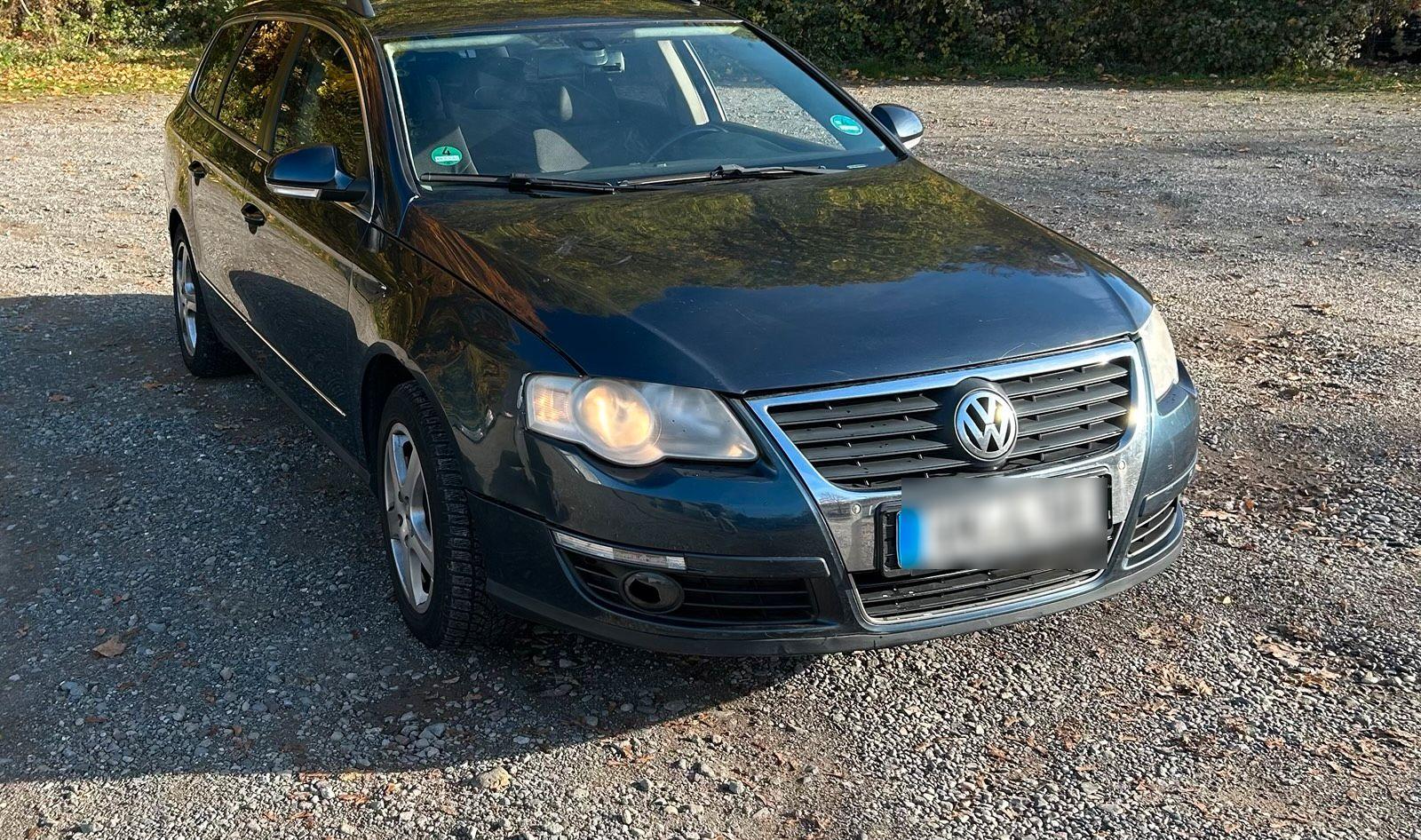 Volkswagen Passat 2008 — rear view