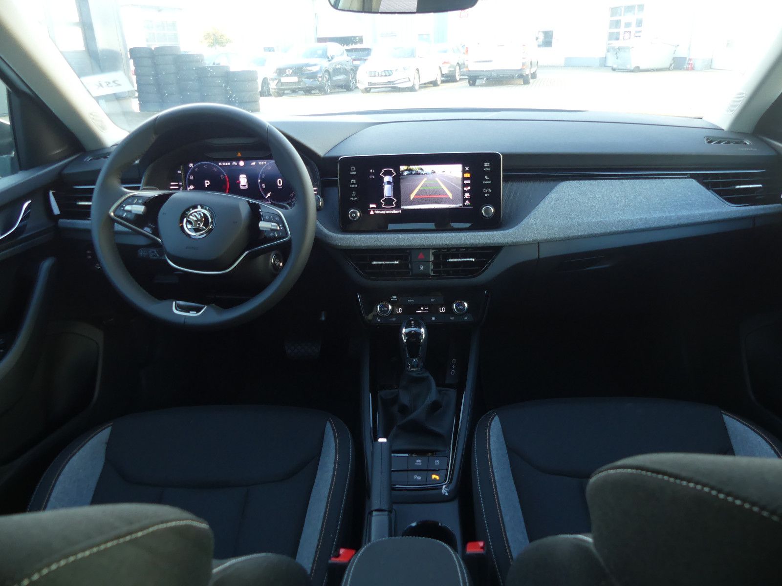 Fahrzeugabbildung SKODA Kamiq Selection