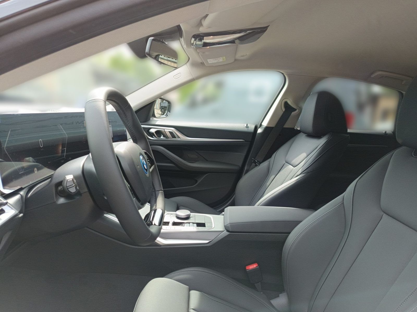 BMW i4 - Bild 13