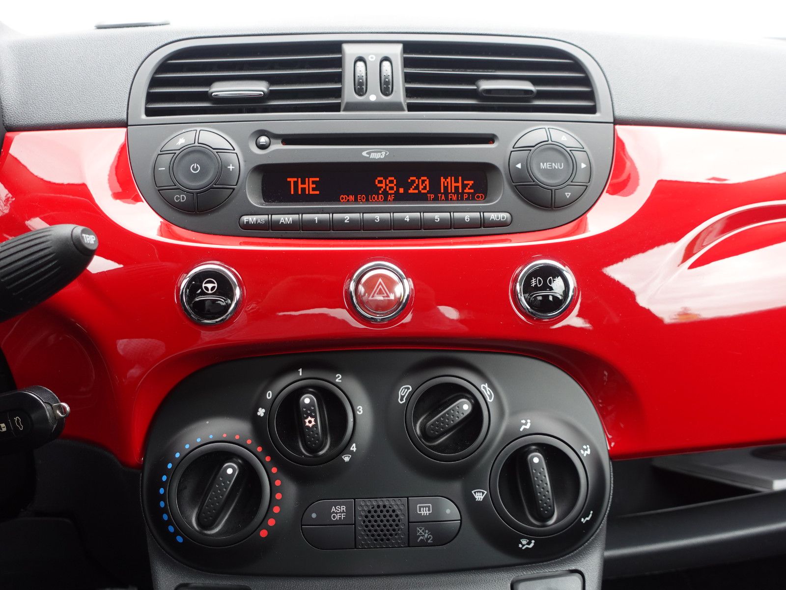 Fahrzeugabbildung Fiat 500 Cabrio Lounge 1.2,Einparkhilfe,Allwetter,uvm