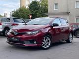 Toyota Auris Hybrid Style Selection - Toyota Auris mit Hybrid-Antrieb: Limousine