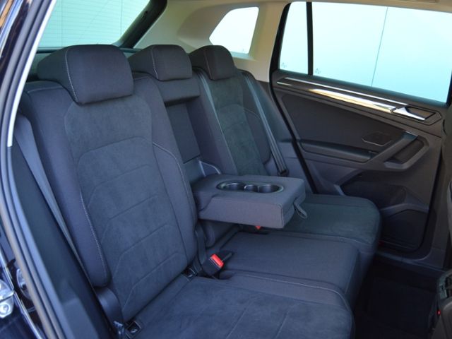 Tiguan 2.0 TDI 200 PS 4M DSG Elegance VOLL/AHK/P