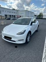 Tesla Model Y Long Range Dual Motor AWD Long Range