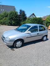 Opel Corsa / TÜV Neu - gebrauchte Opel Corsa aus dem Jahr 1999