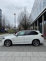 BMW X5 xDrive40d M-Paket | PANO | 360 ° | HUD | SOFT - BMW X5 Gebrauchtwagen in München