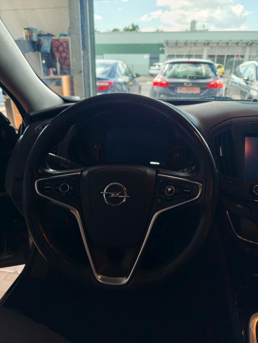 Opel Insignia A Sports Tourer ACC*Leder*Digital-Tacho