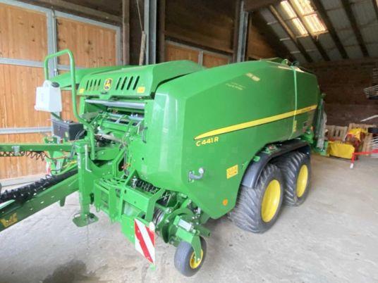 John Deere C441R Folienbindung