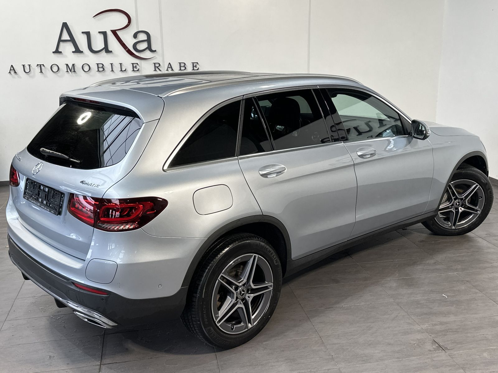 Fahrzeugabbildung Mercedes-Benz GLC 300de 4Matic AMG-Line NAV+LED+AHK+PANO+19ZO