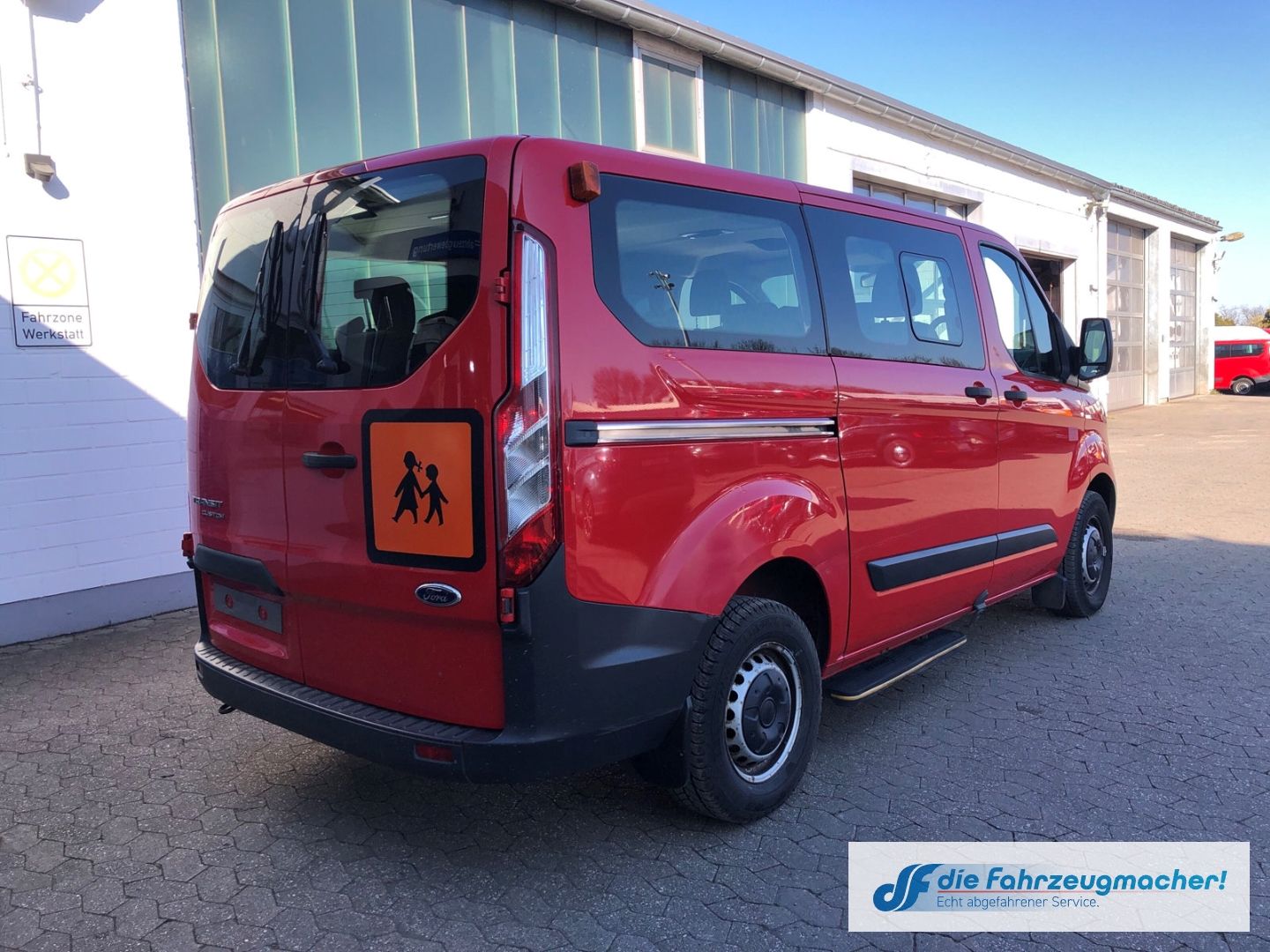 Fahrzeugabbildung Ford Transit Custom Kombi 300 L1 2.2 TDCi *8401 Expor