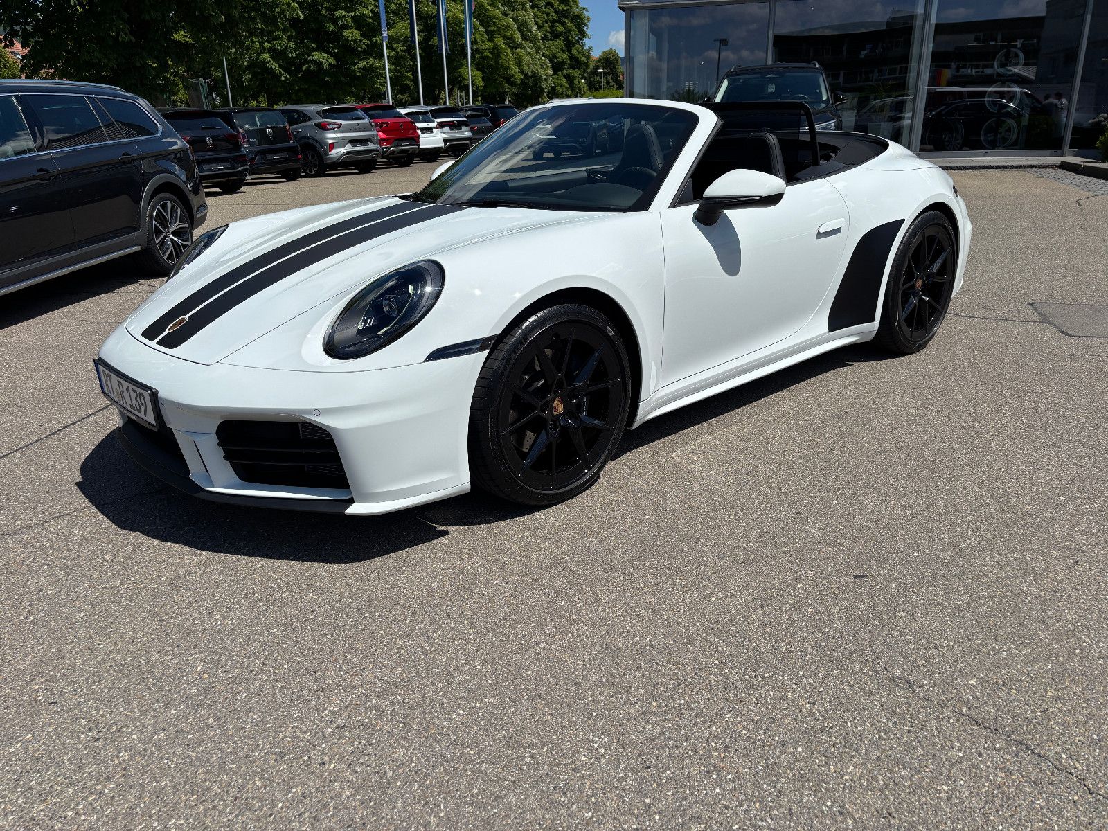 PORSCHE 992 Carrera "Sport-Design-Paket"