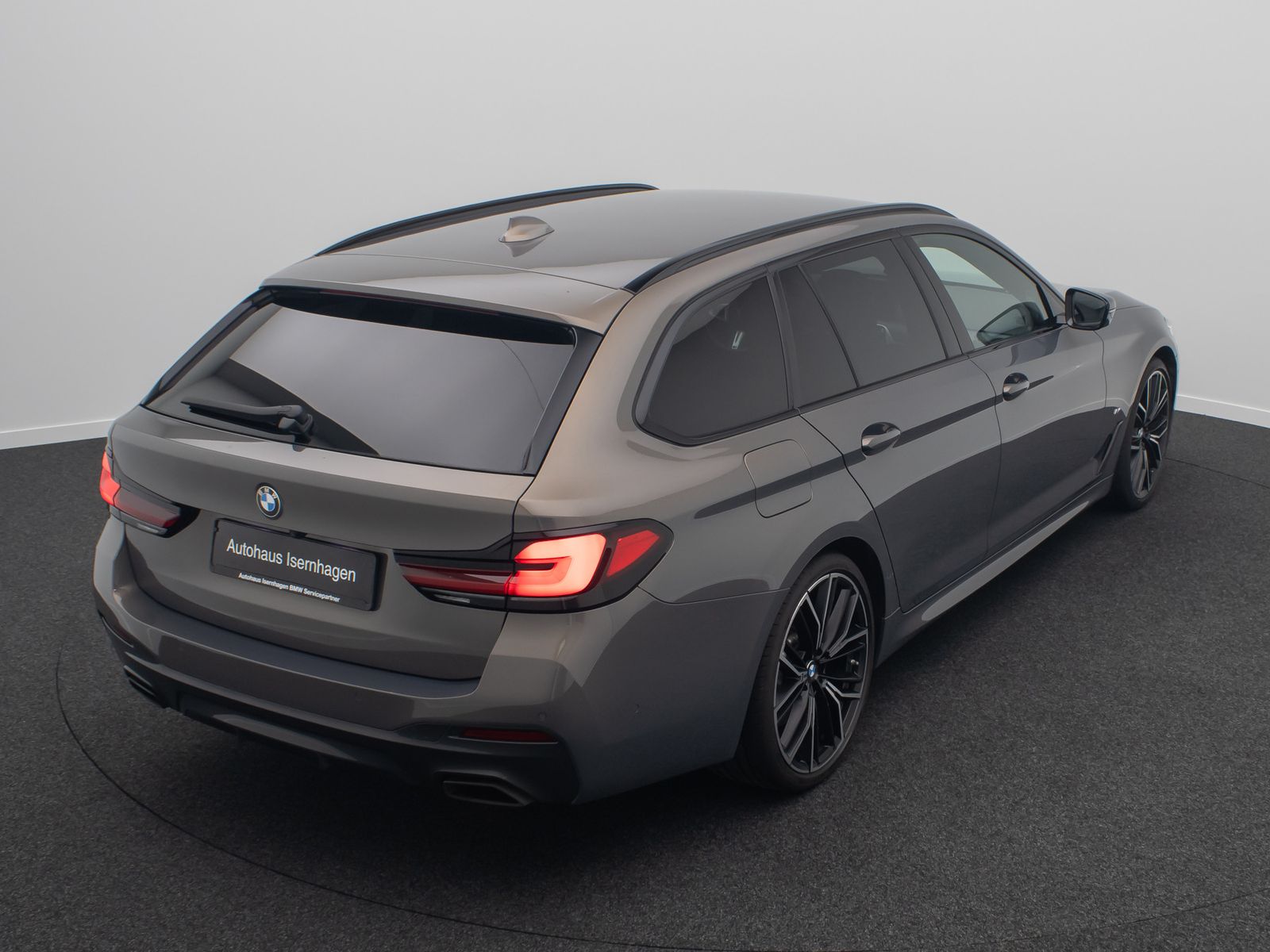 Fahrzeugabbildung BMW 540d xD M Sport Kamera Laser DAB H/K HUD 20Zoll