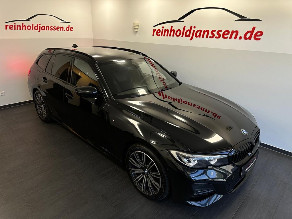 Image of BMW 330