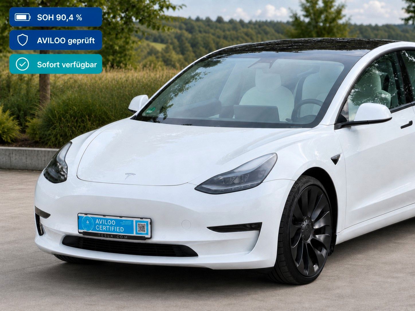 Tesla Model 3 Performance 2. Hand Weiß innen Facelift