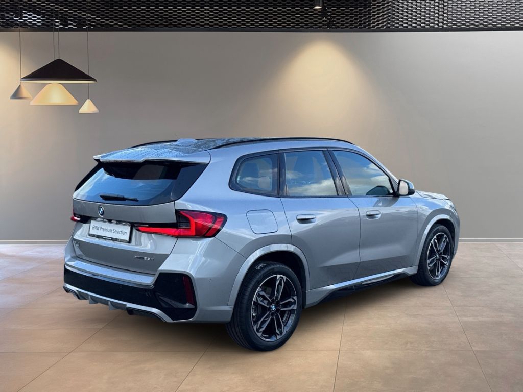 BMW X1 xDrive 23 d M Sportpaket Harman Kardon foto 3