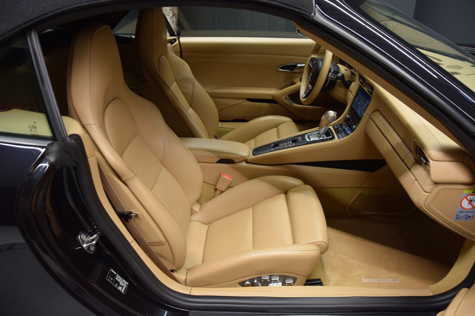 Fahrzeugabbildung Porsche 911/991.2 Carrera 4S Cabrio BOSE S.AGA Sitzlüft.