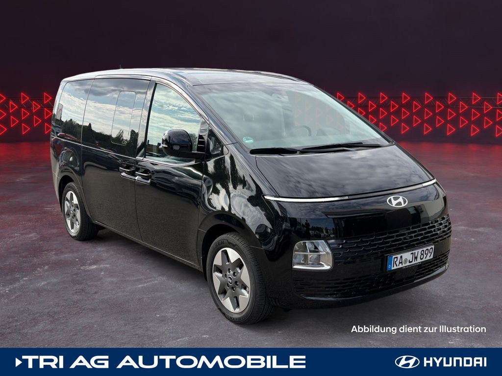 Image of Hyundai STARIA