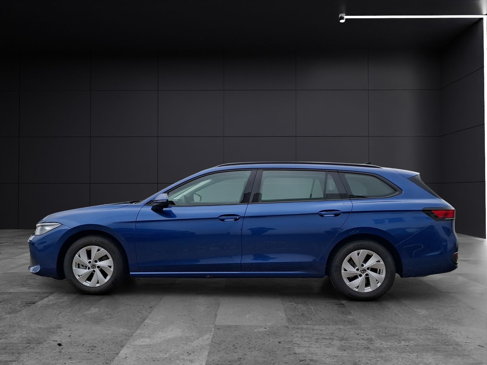 Fahrzeugabbildung Volkswagen Passat Variant eTSI DSG LED CarPlay AID ACC RFK