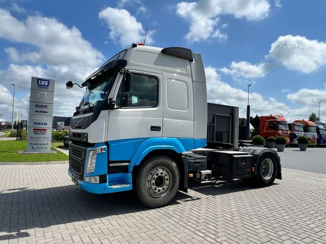 Volvo FM 450 4x2 trekker Globetrotter