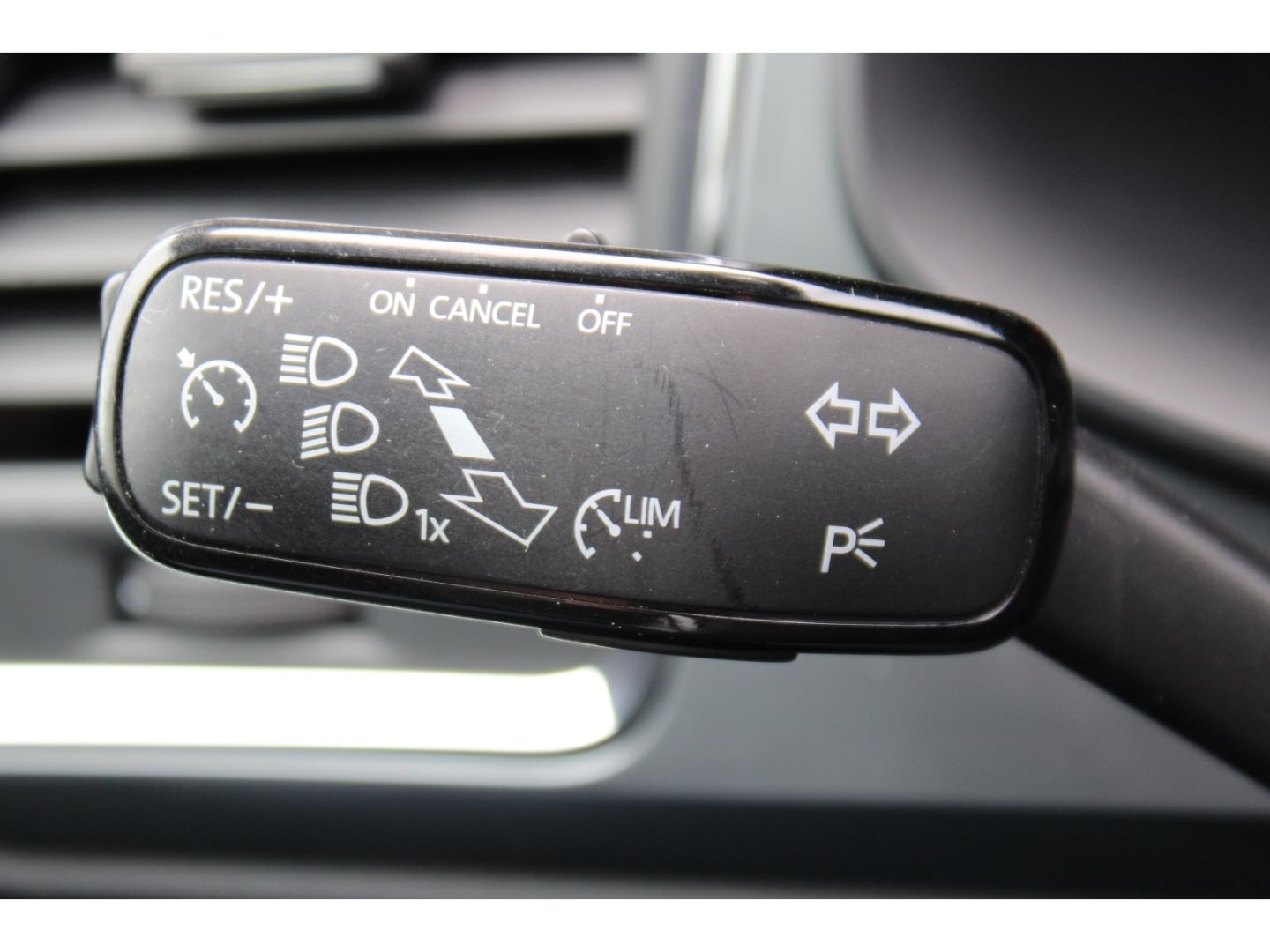 SEAT Ateca Style 1.4 TSI GRA PDC SHzg GJR AHK Sicht-P - Image 17