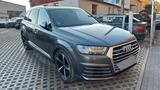 Audi SQ7 4.0 TDI quattro*AHK*LUFTFEDERUNG* - Audi SQ7 in Dresden
