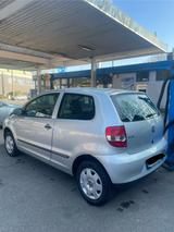 Volkswagen VW Fox 1.2 *Allw.Re.*SERVOLENKUNG*CD-SPIELER - : Limousine, Cd Spieler