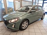 Hyundai i20 Kamera,Tempomat,Klima,Navi - Hyundai i20: Grün