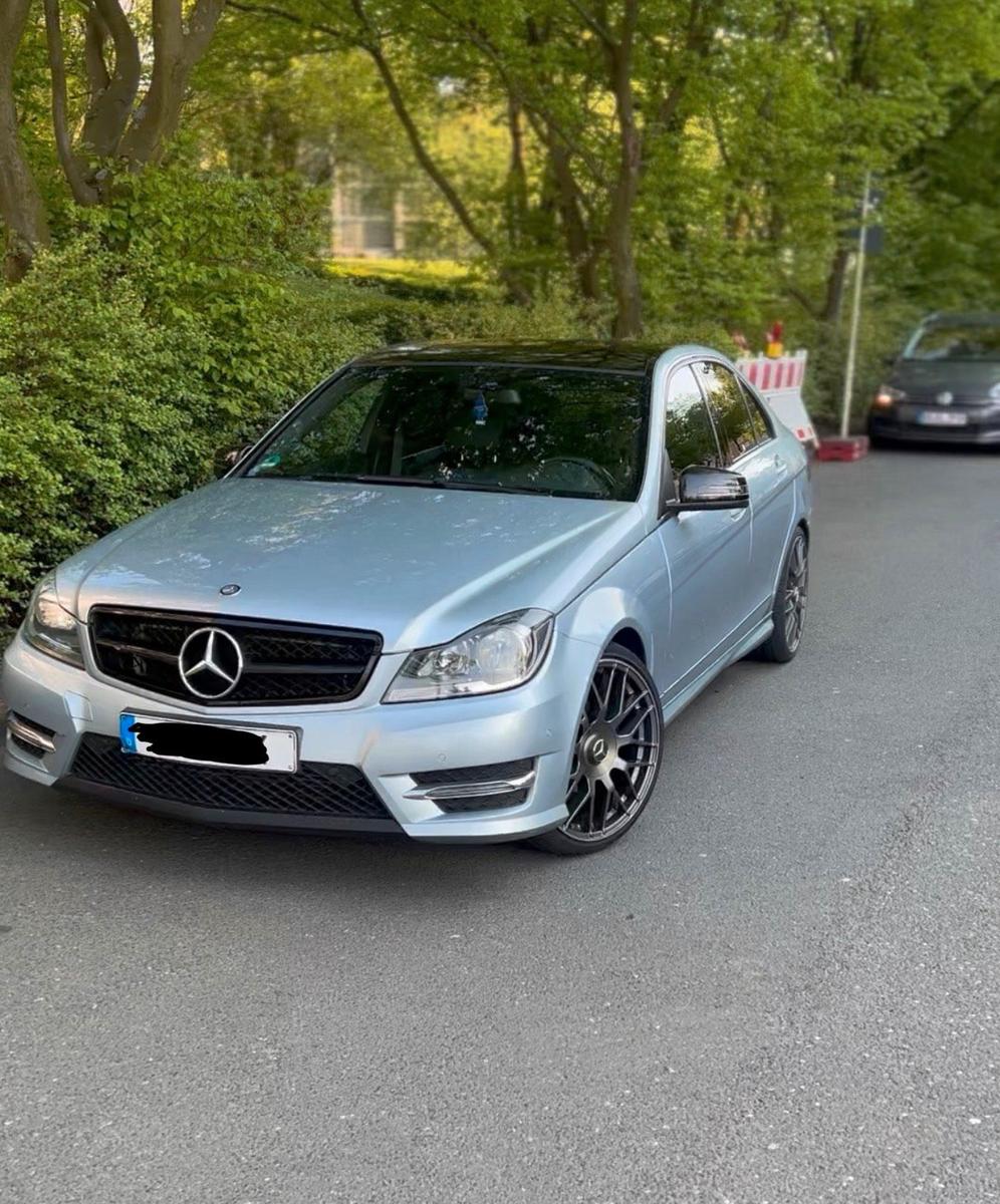 Mercedes-Benz C 180