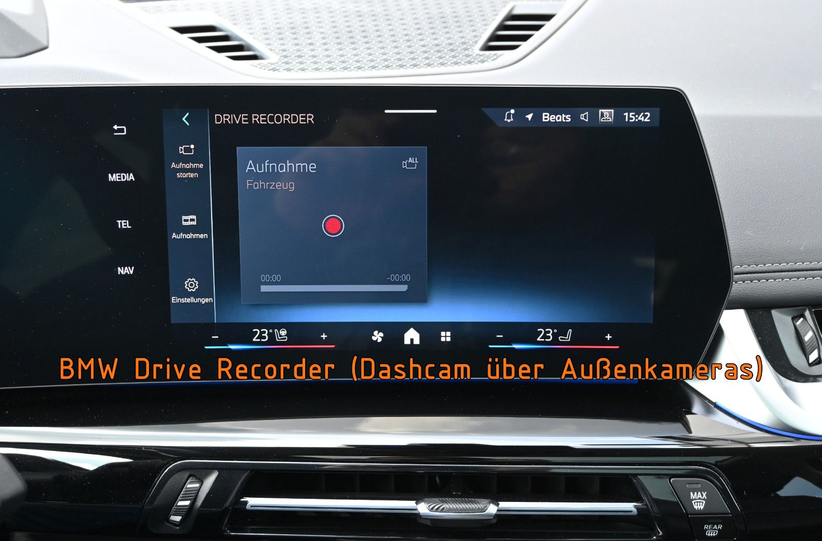 Fahrzeugabbildung BMW X1 xDr.23d xLine °ACC°AHK°HUD°H/K°MEMO°PANO°360°