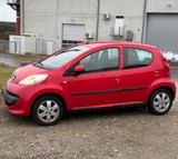 Peugeot 107 1.0 *KLIMAANLAGE*EURO.4*5.TÜRIG*1.HAND* - gebrauchte Peugeot 107 aus dem Jahr 2006