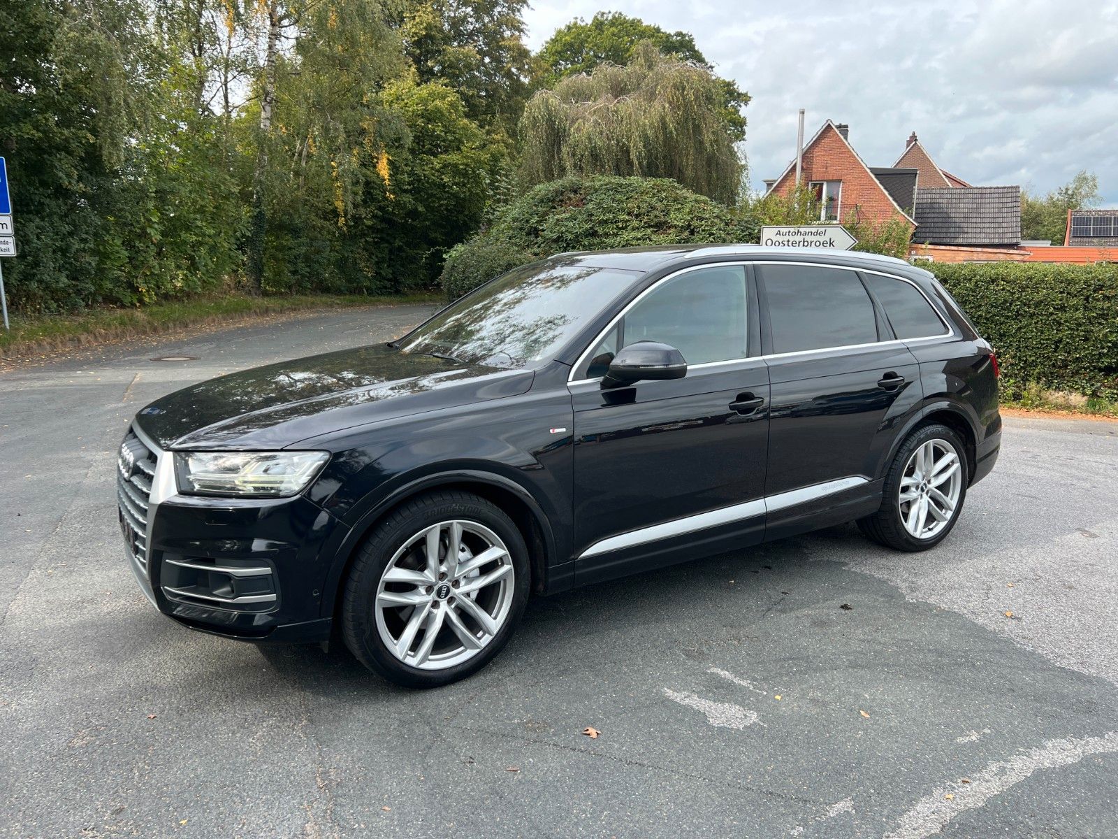 Audi Q7 - 1