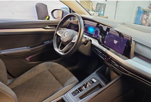 Volkswagen Golf VIII Variant Life*AHK*VIRTUAL*ACC*BUSINESS