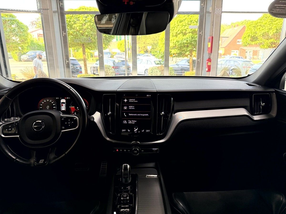 Volvo XC60 T8 AWD R-Design Pano ACC HUD AHK Standhzg foto 12