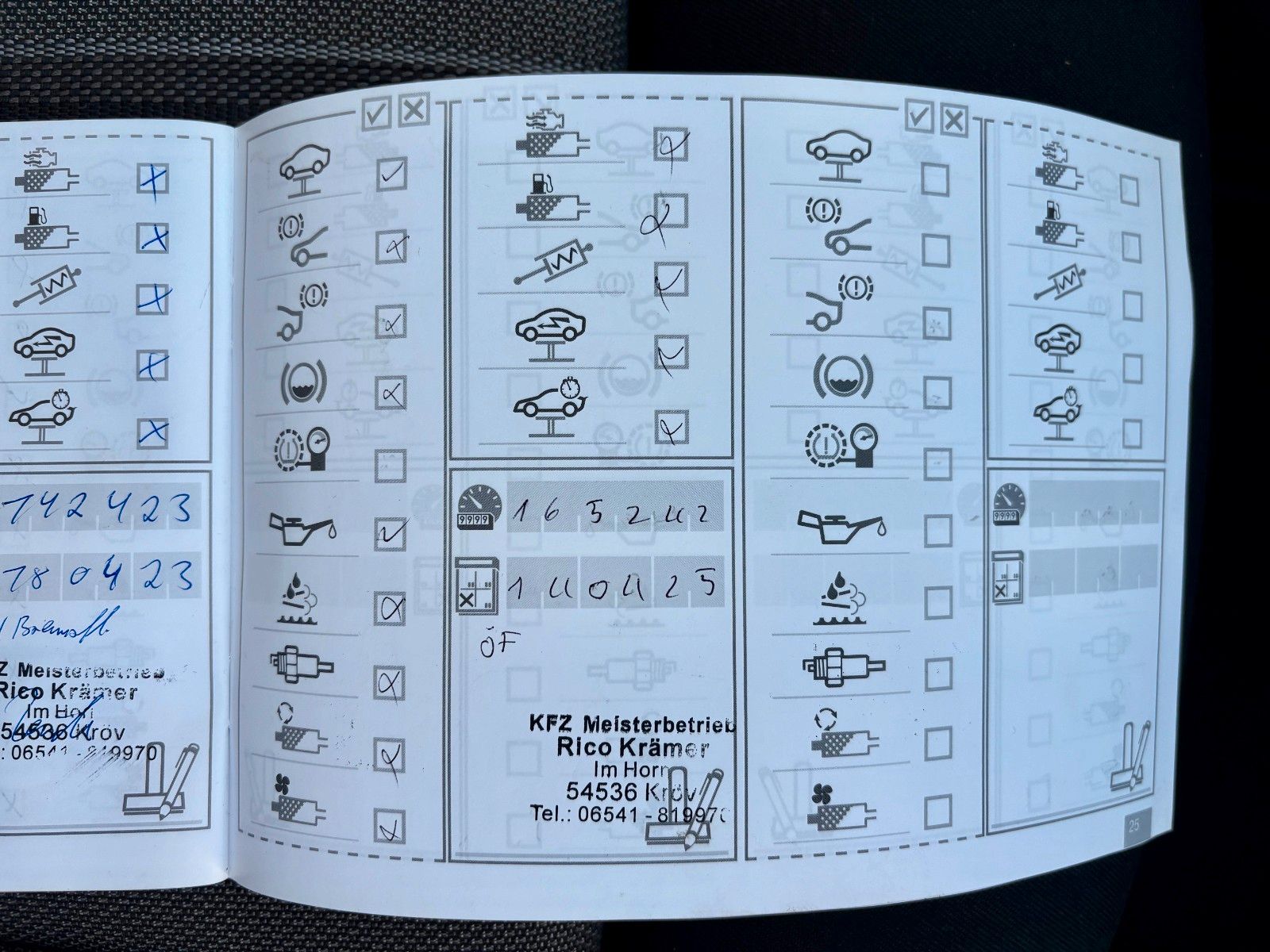 Fahrzeugabbildung BMW X1 xDrive20d xLINE Sportsitze 1.HAND SPORTFWK