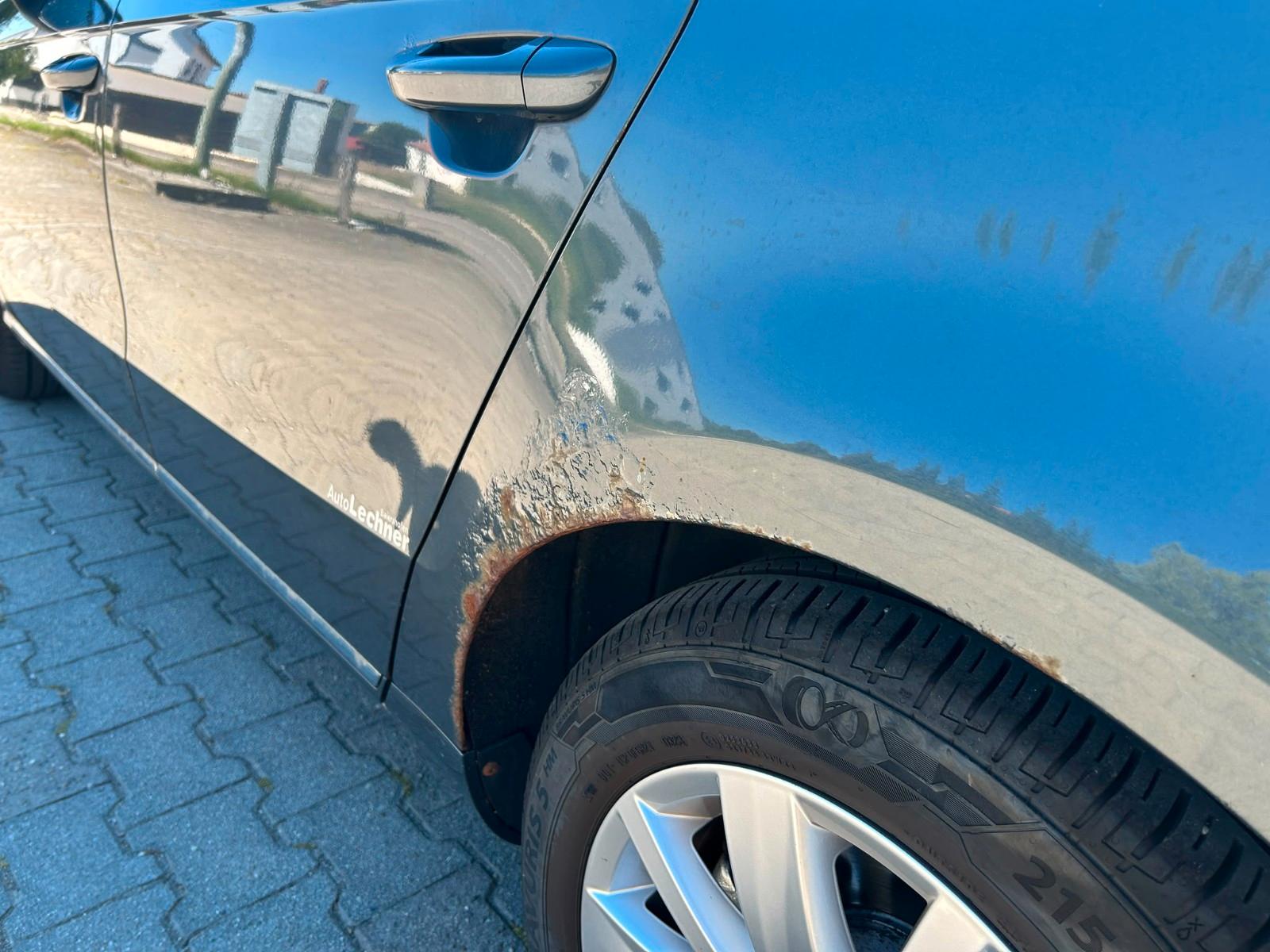 Volkswagen Passat 2011 — photo 10