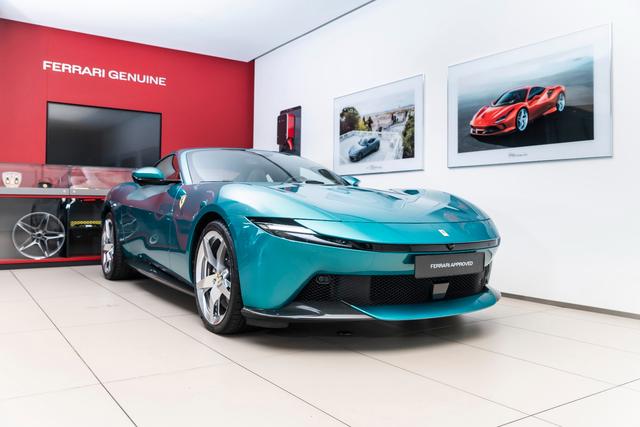 Ferrari Amalfi