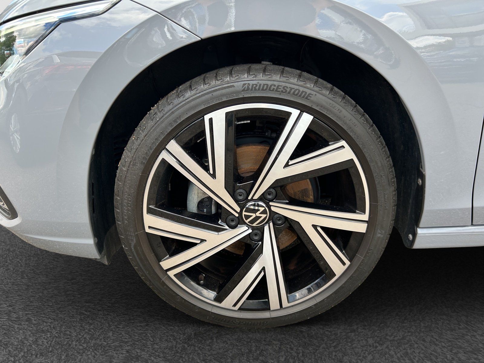 Volkswagen Golf - Bild 10
