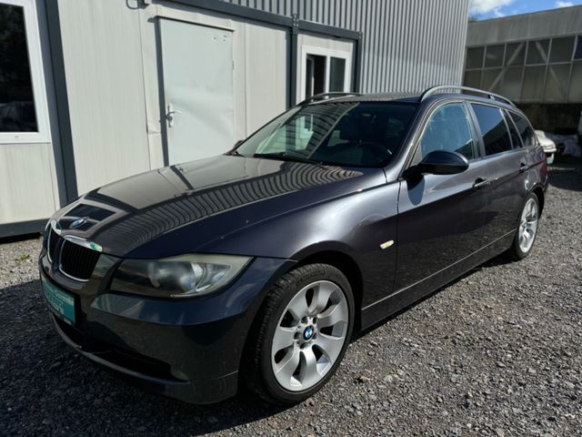 BMW Touring 320d Leder/Navi/Memory/PDC/Alu