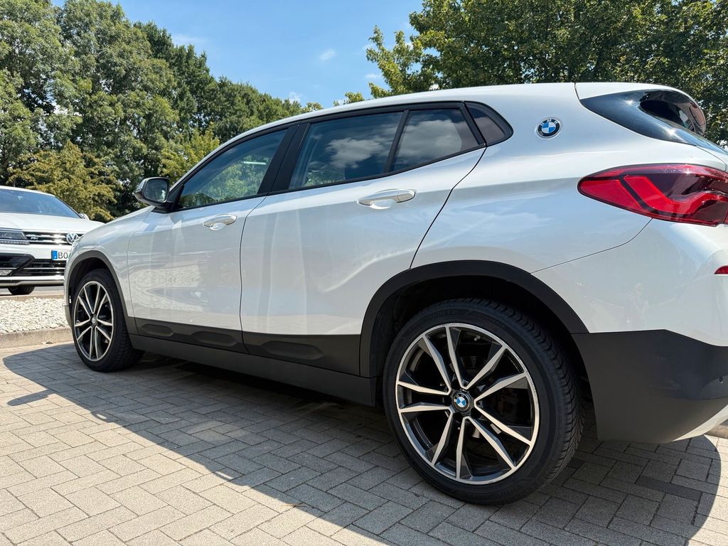 Image of BMW iX2
