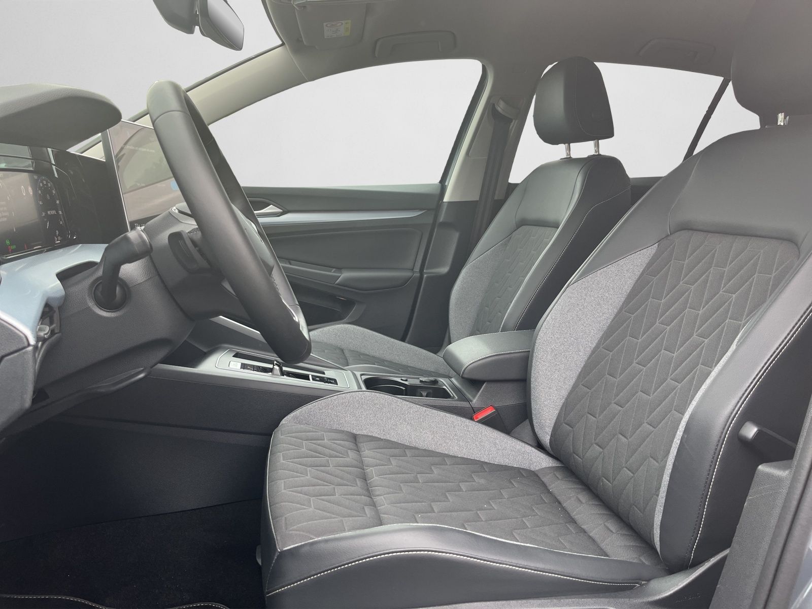 Volkswagen Golf - Bild 14