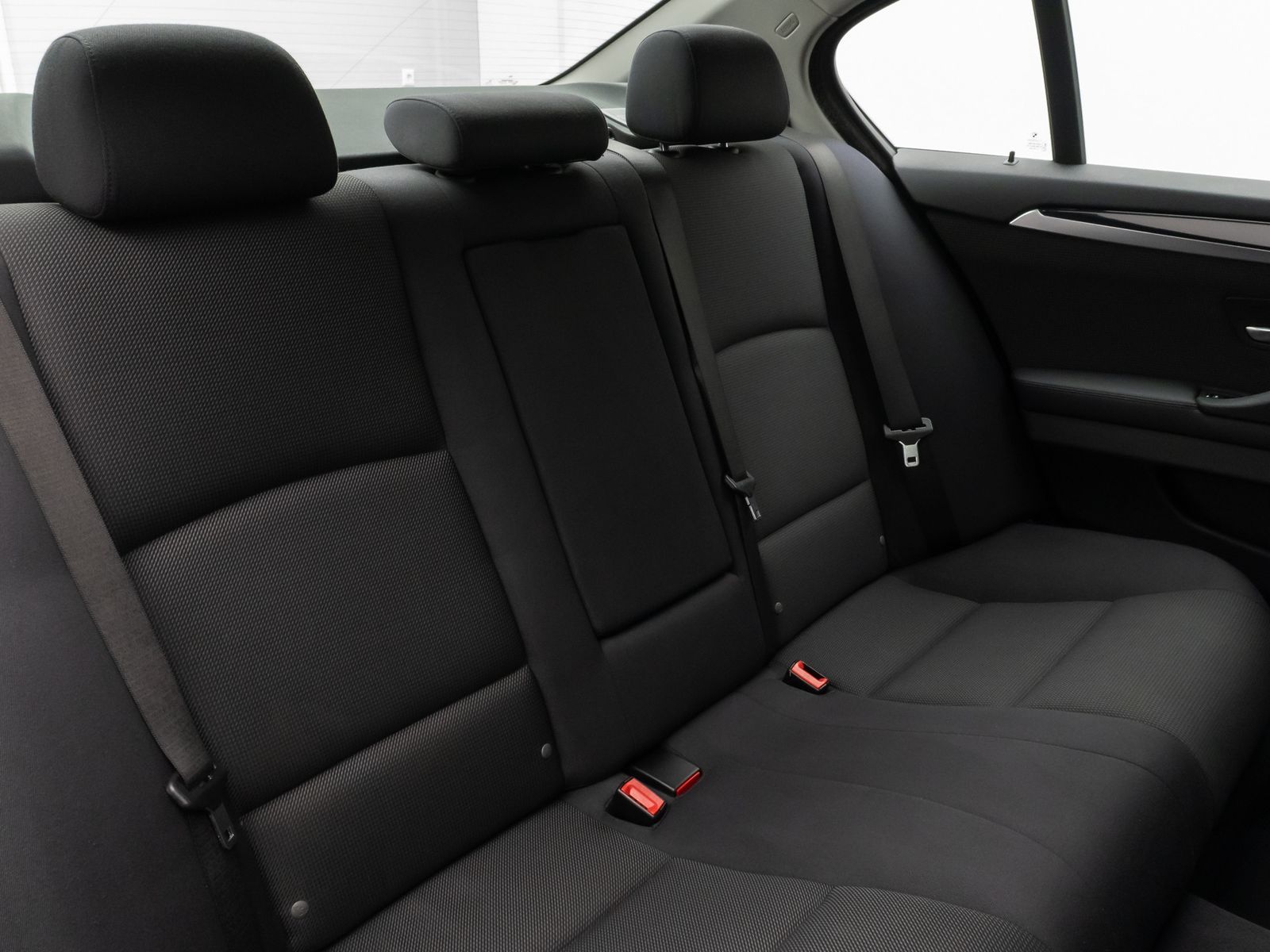 Fahrzeugabbildung BMW 520d Navi Sitzhzg Bi-Xenon PDC Tempomat