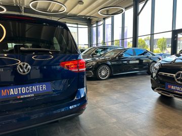 MYAUTOCENTER – Gebraucht- und Jahreswagen mit Werkstattservice in Pfaffenhofen Volkswagen Touran *1.HAND*Tempo*Klima*AHK*PDC*