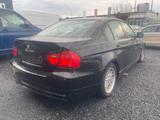 BMW 320 Baureihe 3 Lim. 320i - BMW 320