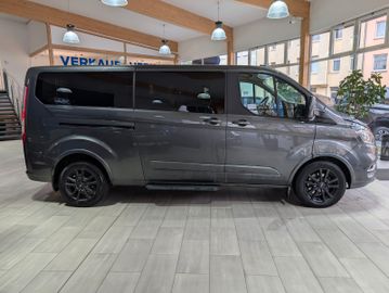Ford Tourneo Custom Titanium L2 2,0l Ecoblue NaviRFK