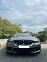 BMW M5 /Keramik Bremse/ Nachtsicht/Display Key  - gebrauchte BMW M5 aus dem Jahr 2017